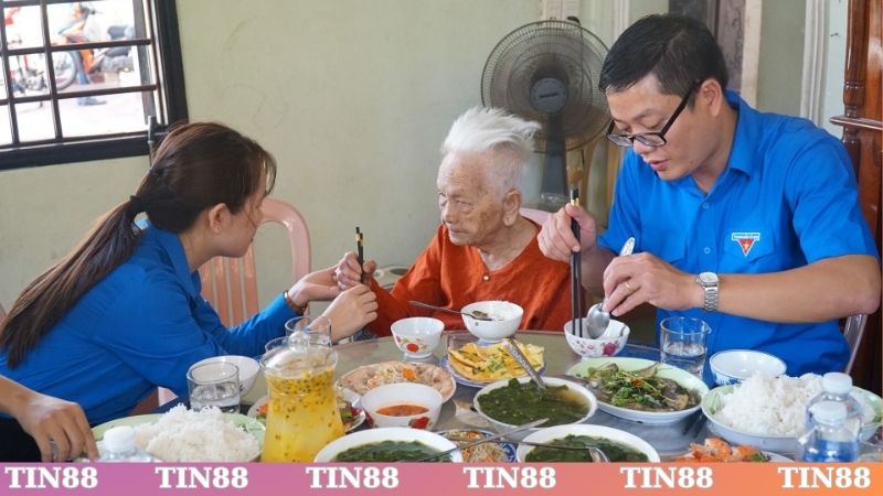 Cùng TIN88 xây dựng dự án Bữa Cơm Ấm Lòng