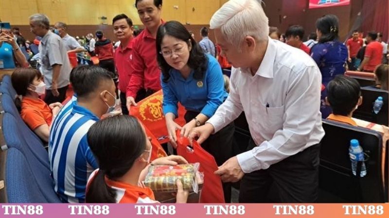 Tầm nhìn dài hạn của nhà cái đối với Tết Ấm Tình Thương